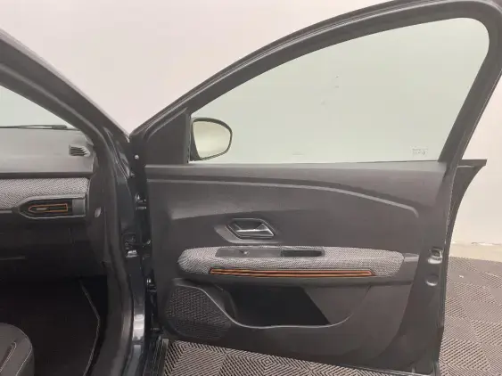 DACIA SANDERO III - voiture d'occasion - Photo 20