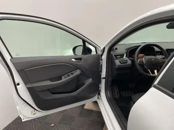 RENAULT CLIO V - voiture d'occasion - Photo 18