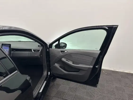 RENAULT CLIO V - voiture d'occasion - Photo 19