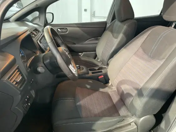 NISSAN LEAF II - voiture d'occasion - Photo 16