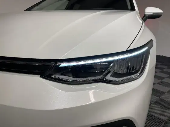 VOLKSWAGEN GOLF VIII - voiture d'occasion - Photo 22