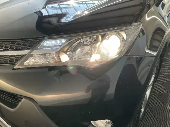 TOYOTA RAV4 IV - voiture d'occasion - Photo 22