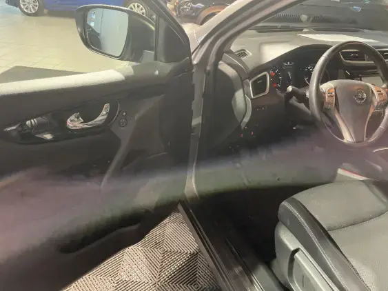 NISSAN QASHQAI II - voiture d'occasion - Photo 19