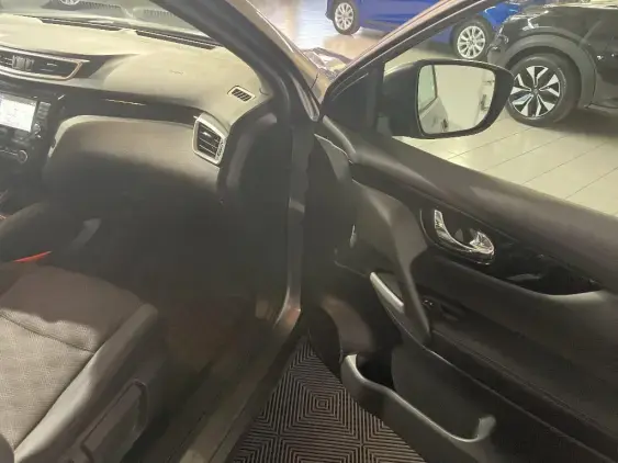 NISSAN QASHQAI II - voiture d'occasion - Photo 20