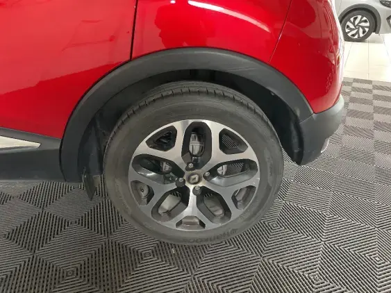 RENAULT CAPTUR - voiture d'occasion - Photo 23