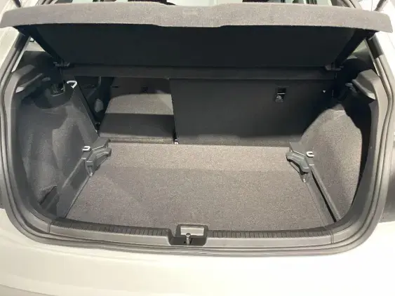 VOLKSWAGEN POLO VI - voiture d'occasion - Photo 16