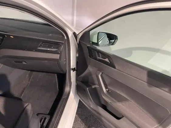 VOLKSWAGEN POLO VI - voiture d'occasion - Photo 20