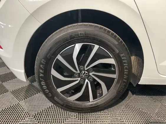 VOLKSWAGEN POLO VI - voiture d'occasion - Photo 25