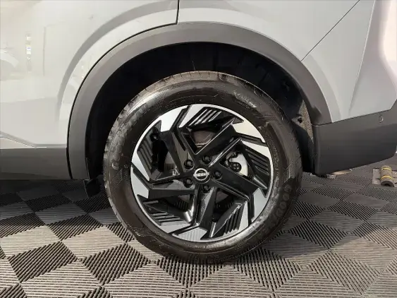 NISSAN QASHQAI III - voiture d'occasion - Photo 23