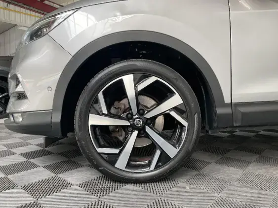 NISSAN QASHQAI II - voiture d'occasion - Photo 21