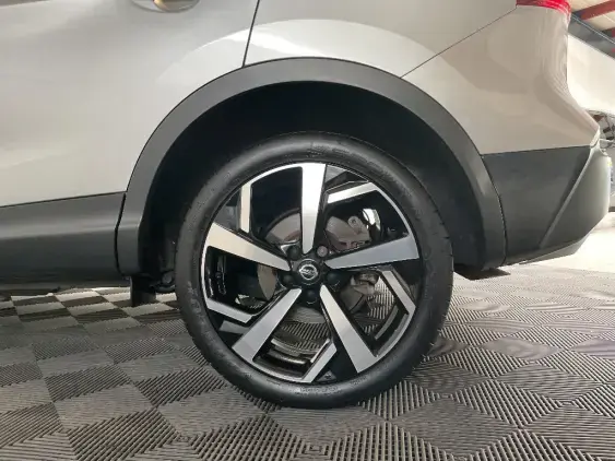 NISSAN QASHQAI II - voiture d'occasion - Photo 23