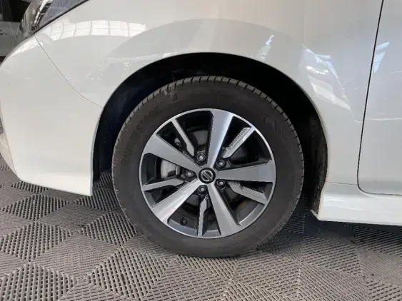 NISSAN LEAF II - voiture d'occasion - Photo 20