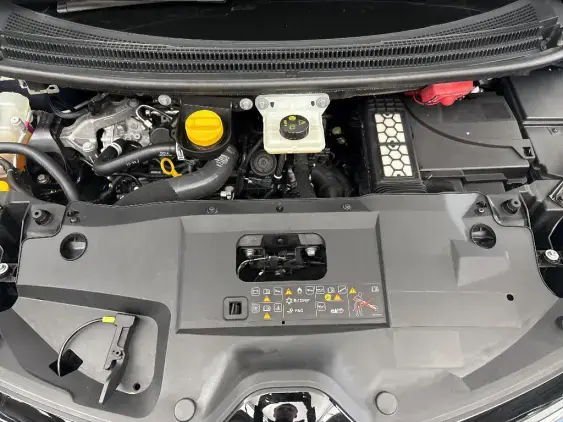 RENAULT SCENIC IV - voiture d'occasion - Photo 19