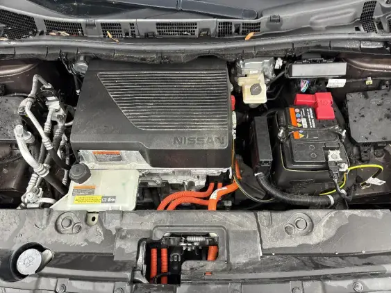 NISSAN LEAF II - voiture d'occasion - Photo 20