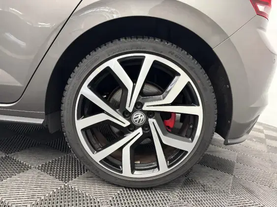 VOLKSWAGEN POLO VI - voiture d'occasion - Photo 24