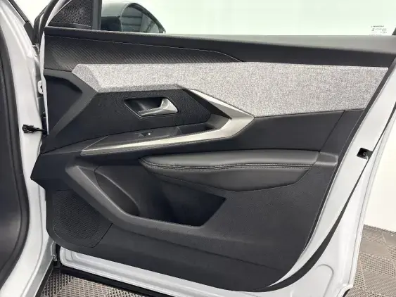 PEUGEOT 3008 III - voiture d'occasion - Photo 20