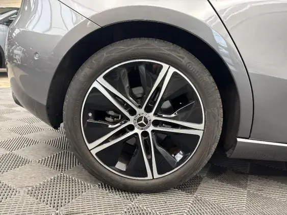 MERCEDES CLASSE A IV - voiture d'occasion - Photo 25