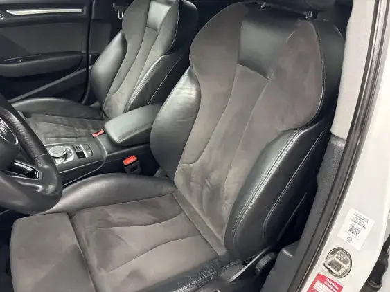 AUDI A3 SPORTBACK IV - voiture d'occasion - Photo 17