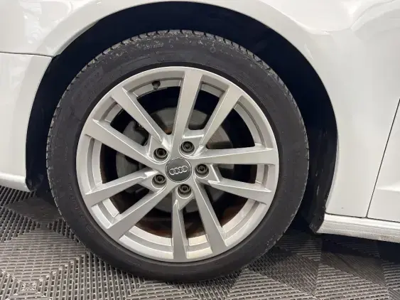 AUDI A3 SPORTBACK IV - voiture d'occasion - Photo 21