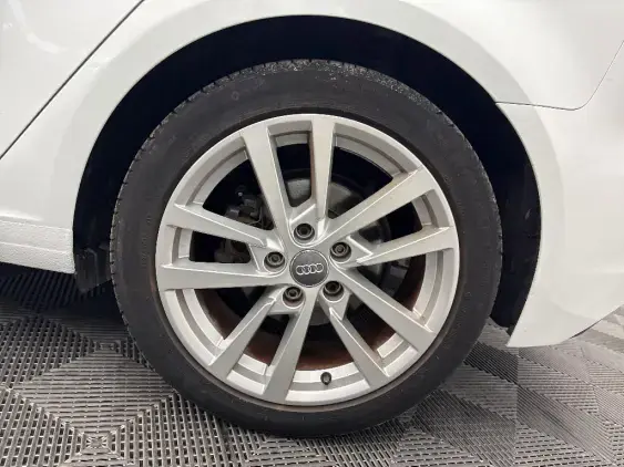 AUDI A3 SPORTBACK IV - voiture d'occasion - Photo 22