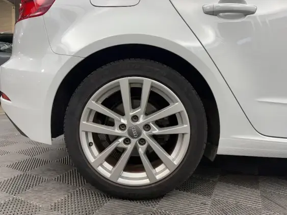 AUDI A3 SPORTBACK IV - voiture d'occasion - Photo 23