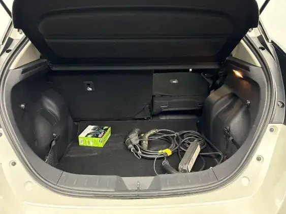 NISSAN LEAF II - voiture d'occasion - Photo 16