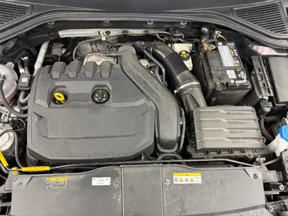 VOLKSWAGEN T-ROC - voiture d'occasion - Photo 21