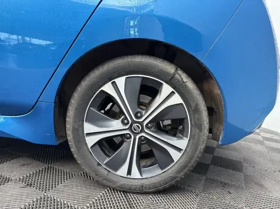 NISSAN LEAF II - voiture d'occasion - Photo 23