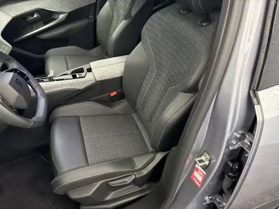 PEUGEOT 3008 III - voiture d'occasion - Photo 18