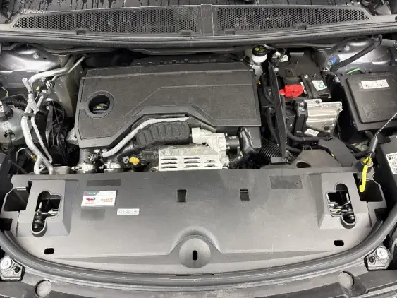 PEUGEOT 3008 III - voiture d'occasion - Photo 21