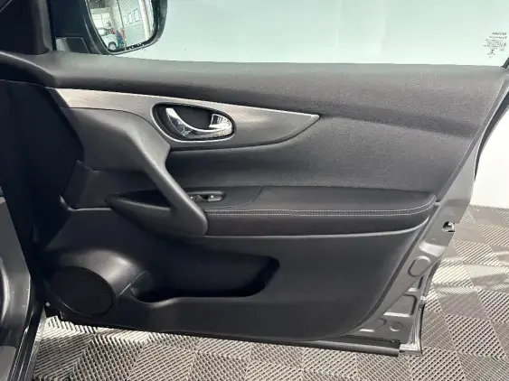 NISSAN QASHQAI II - voiture d'occasion - Photo 20