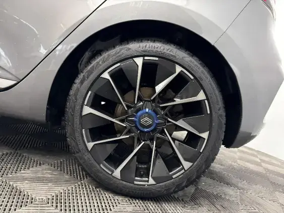 RENAULT CLIO V - voiture d'occasion - Photo 22