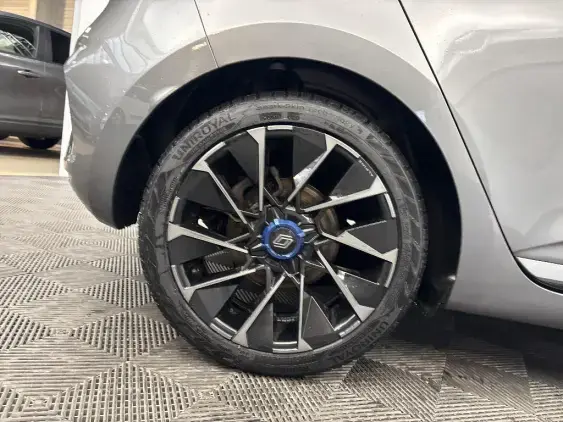 RENAULT CLIO V - voiture d'occasion - Photo 23