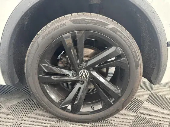 VOLKSWAGEN TIGUAN II - voiture d'occasion - Photo 23