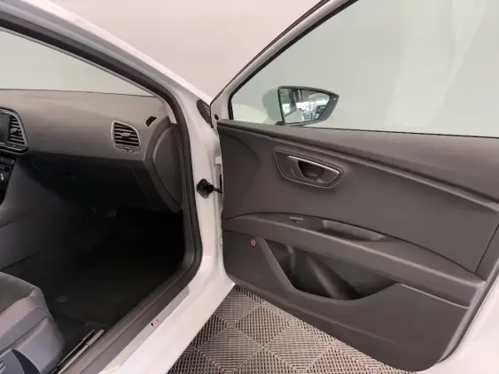 SEAT LEON III - voiture d'occasion - Photo 19