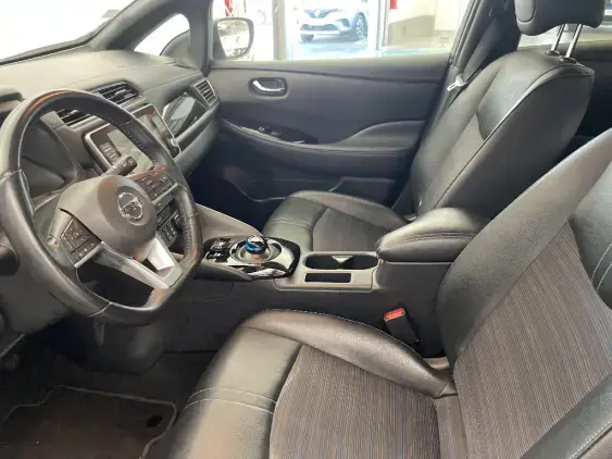 NISSAN LEAF II - voiture d'occasion - Photo 17