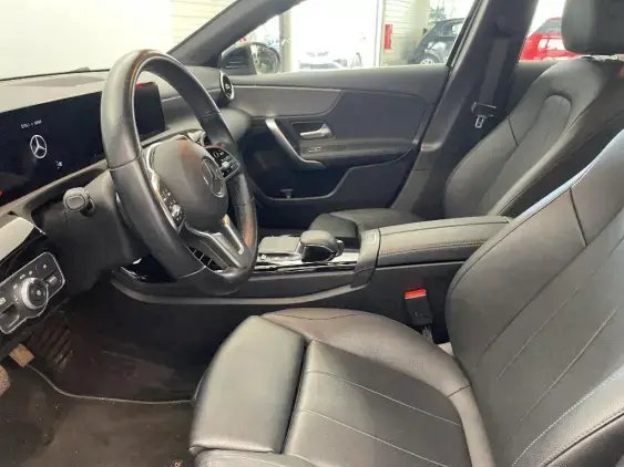 MERCEDES-BENZ CLASSE A IV - voiture d'occasion - Photo 17