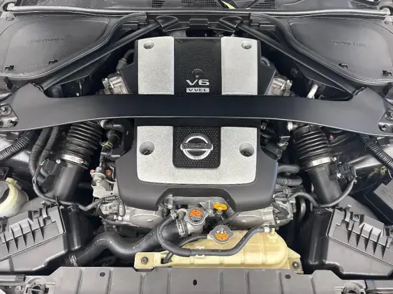 NISSAN 370Z - voiture d'occasion - Photo 19