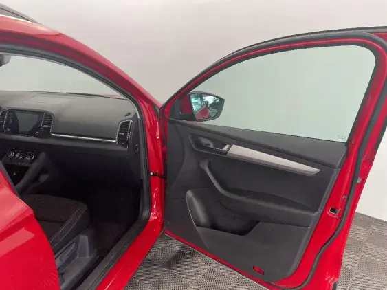 SKODA KAROQ - voiture d'occasion - Photo 19