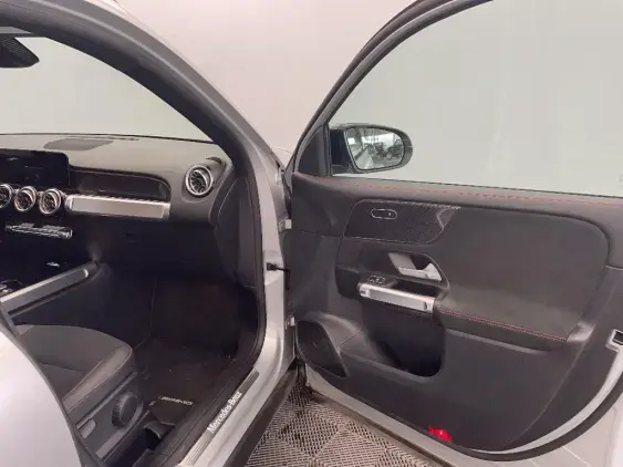 MERCEDES-BENZ GLB - voiture d'occasion - Photo 19
