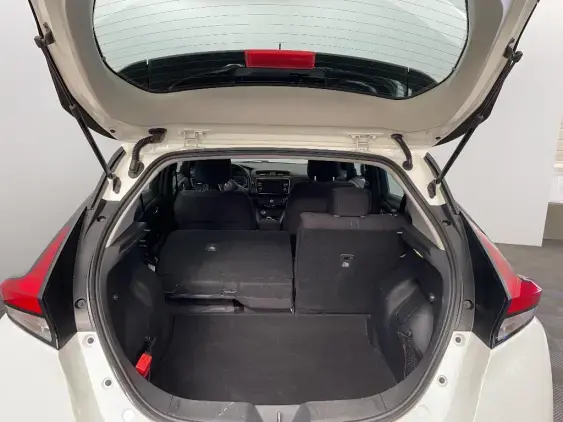 NISSAN LEAF II - voiture d'occasion - Photo 16