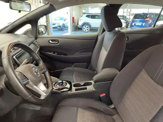 NISSAN LEAF II - voiture d'occasion - Photo 17