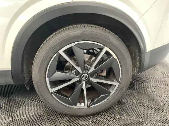 NISSAN QASHQAI II - voiture d'occasion - Photo 24