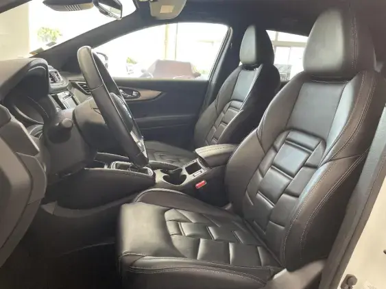 NISSAN QASHQAI II - voiture d'occasion - Photo 18