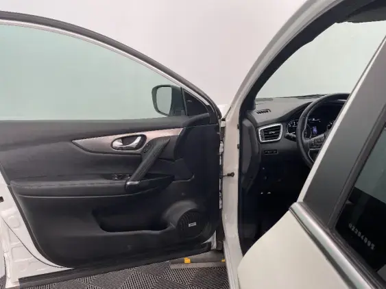 NISSAN QASHQAI II - voiture d'occasion - Photo 19