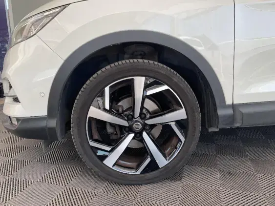 NISSAN QASHQAI II - voiture d'occasion - Photo 23