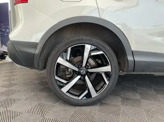 NISSAN QASHQAI II - voiture d'occasion - Photo 25