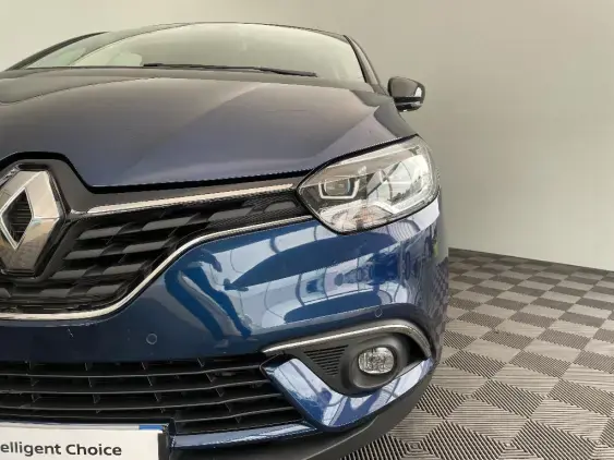 RENAULT SCENIC IV - voiture d'occasion - Photo 22