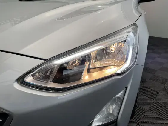 FORD FOCUS IV - voiture d'occasion - Photo 22