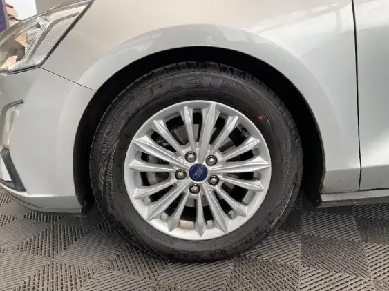 FORD FOCUS IV - voiture d'occasion - Photo 23